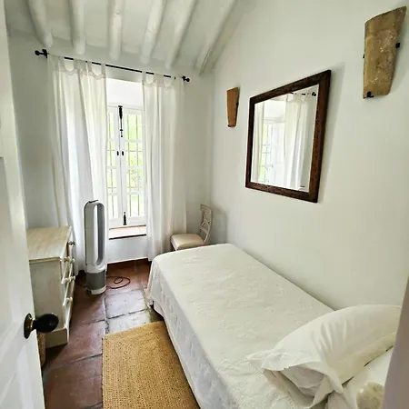 Elegant Surrounded By Grazalema Park بيت للعطل *