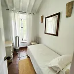 Elegant Surrounded By Grazalema Park בית נופש *