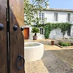 Elegant Surrounded By Grazalema Park *